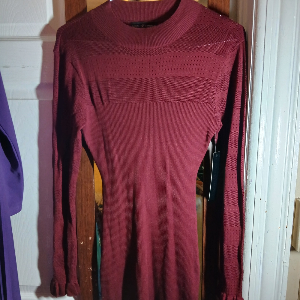 Almost Famous Long Sleeve Burgundy Dress